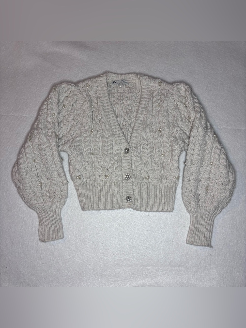 Zara Cream Cable-Knit Cardigan with Pearl Buttons and Embellishments Woman’s Med